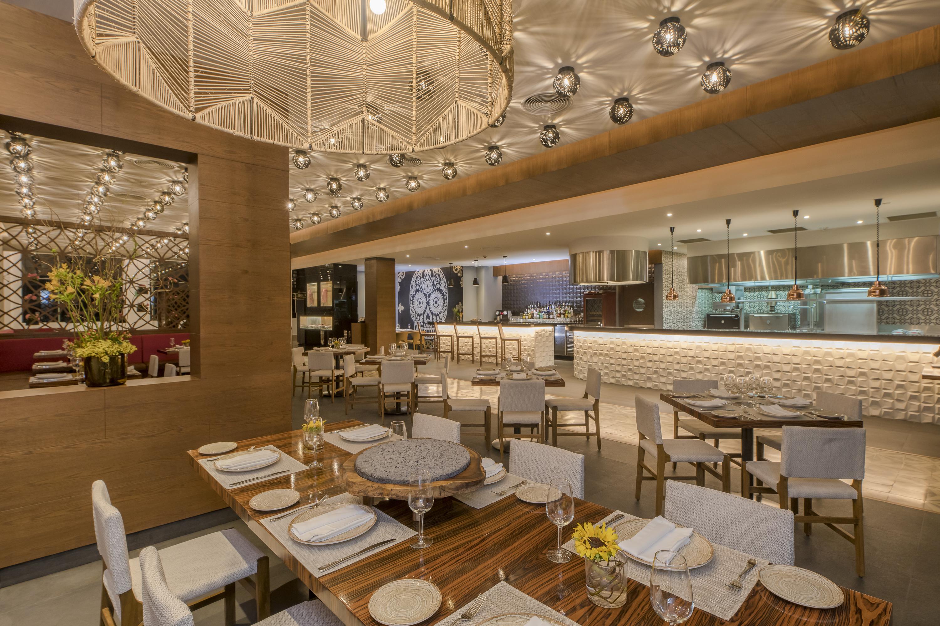 坎昆里维埃拉港口水疗度假村-全包-仅限成人 Alfredo V. Bonfil 外观 照片 The interior of the restaurant